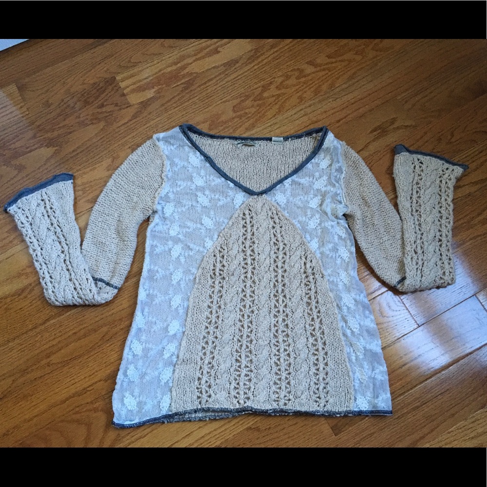 Gimmicks by BKE Knit Sweater